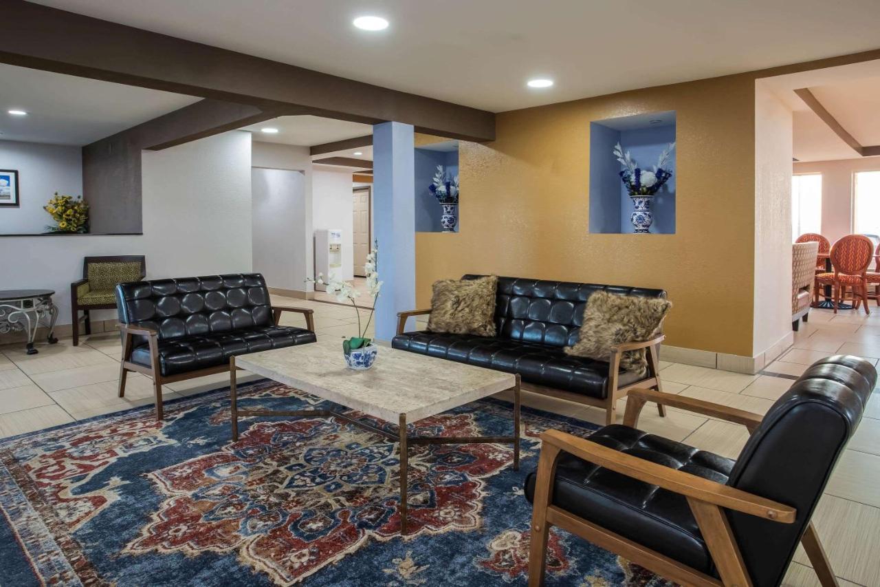 Travelodge By Wyndham Fort Wayne North Exteriör bild