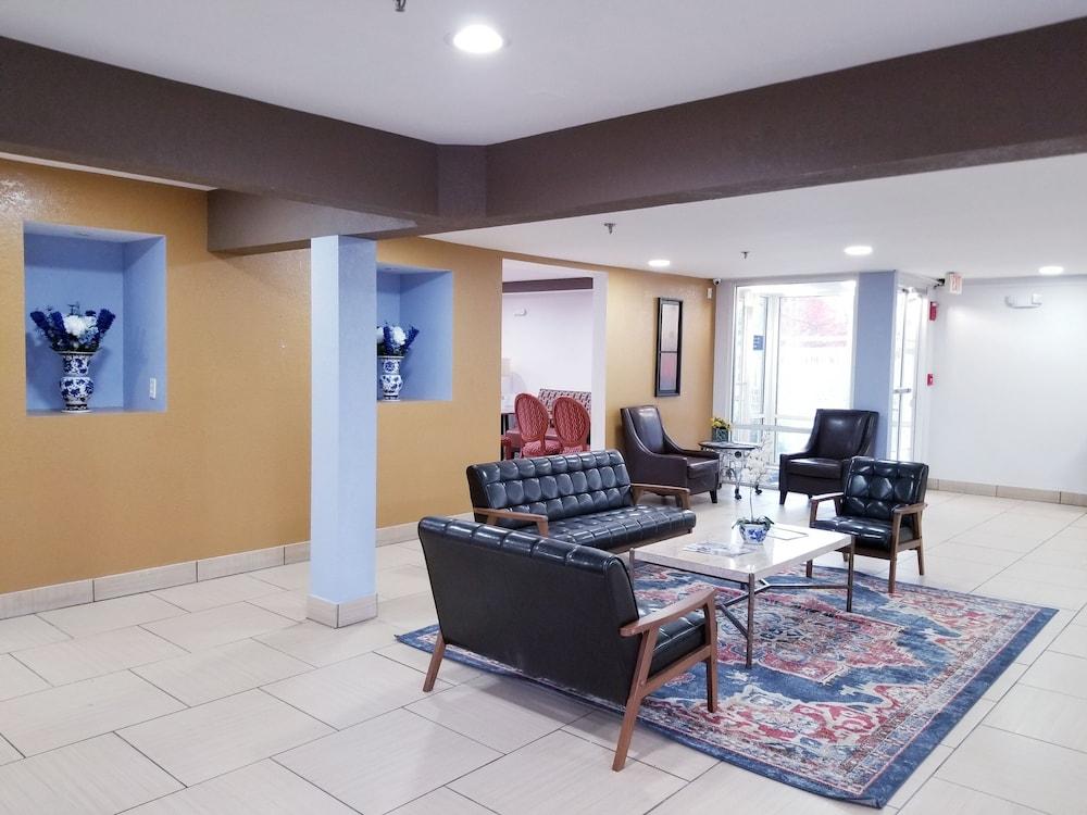 Travelodge By Wyndham Fort Wayne North Exteriör bild