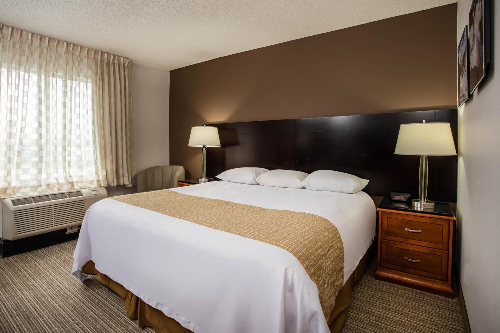 Travelodge By Wyndham Fort Wayne North Exteriör bild